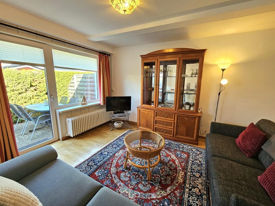 Wohnung 2 - G Pape - schöne Terassenwohnung mit sep Ankleidezimmer, kostenloses WLAN, Longstay Rabatt, Nähe Dünenpark Apartment in Grömitz