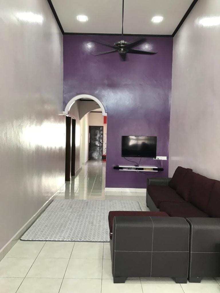 Safwa Homestay Bagan Serai House in Perak