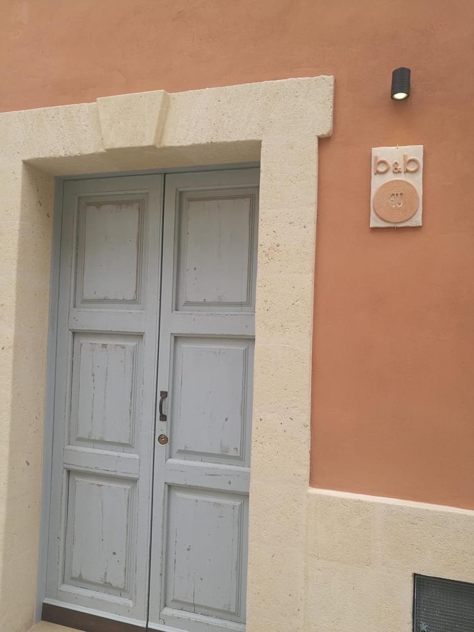 Facade/entrance, Property logo or sign