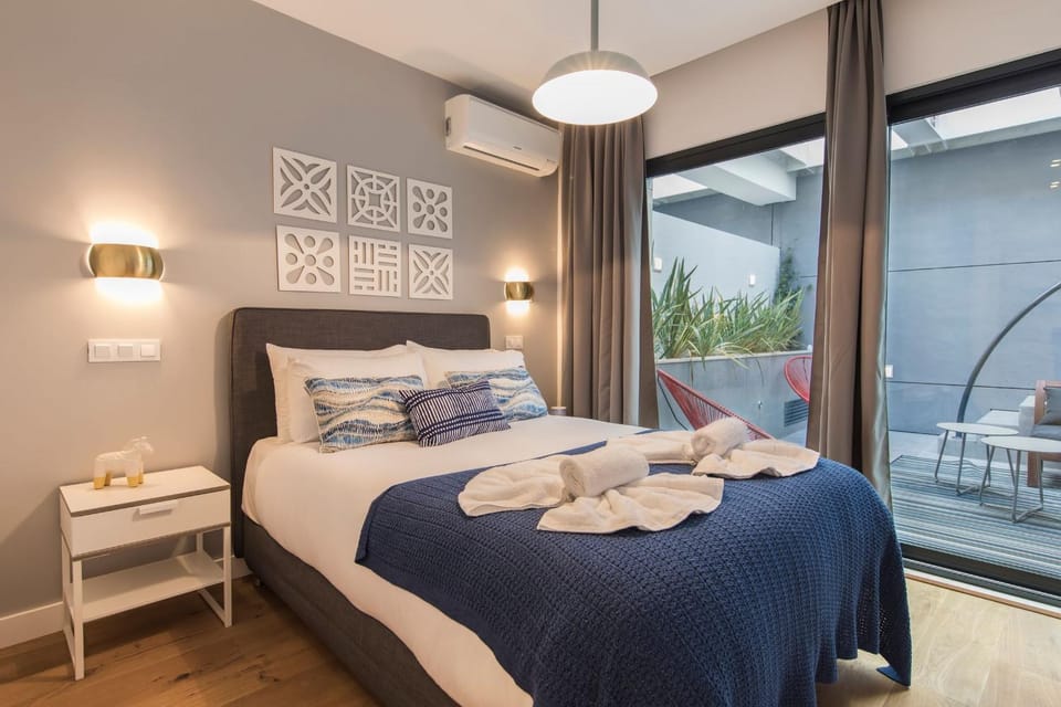 Bed, Other, Bedroom