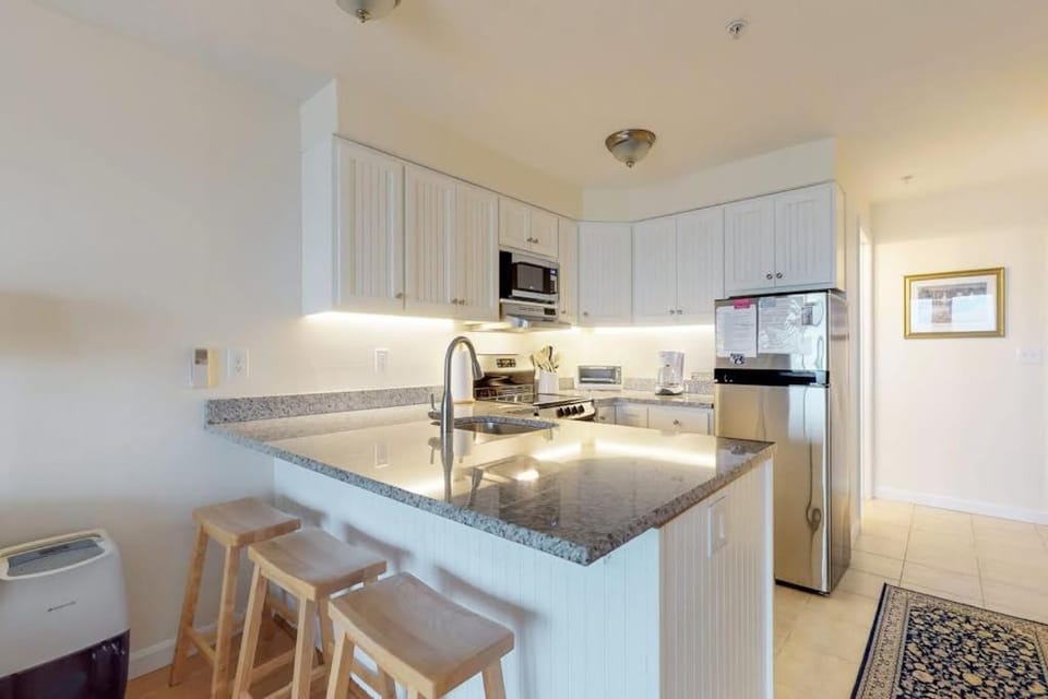 Bayside Beauty House in North Truro