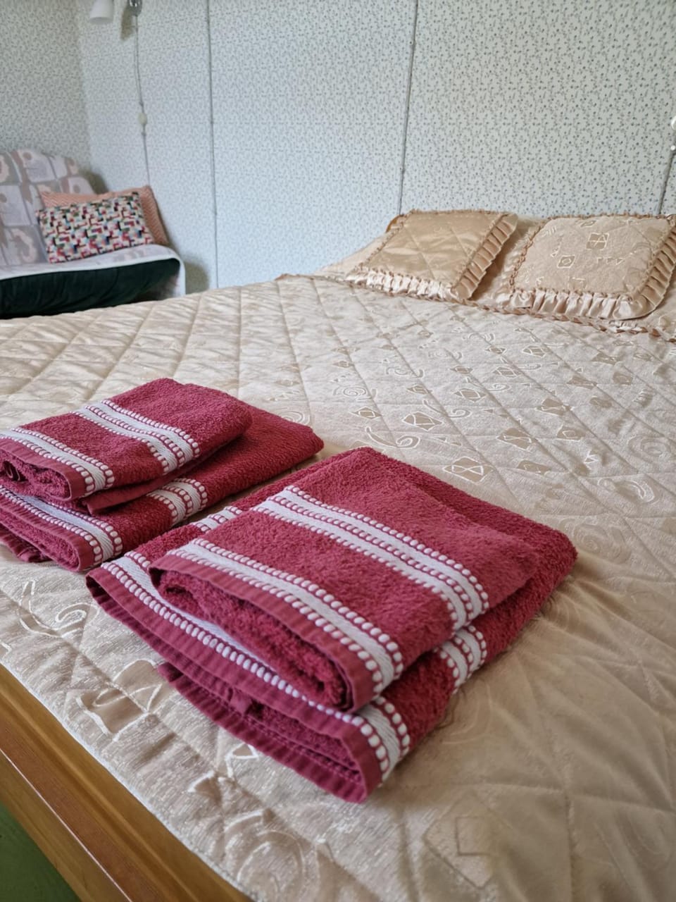 Romantisks apartaments ar lapenīti G18 Apartment in Latvia
