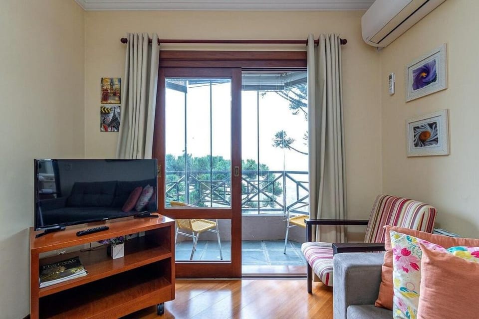 Rosa Edifício Mont Serrat Apartment in Gramado