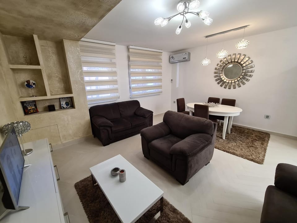 Adonis Apartment Apartment in Novi Sad