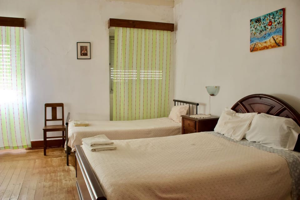 Residencial Tarouca Bed and Breakfast in Extremadura, Spain