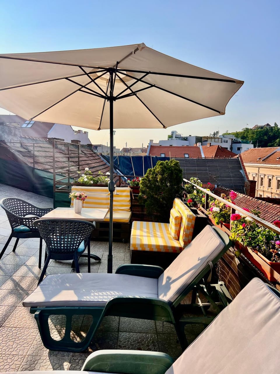 Day, Natural landscape, View (from property/room), Balcony/Terrace, Seating area