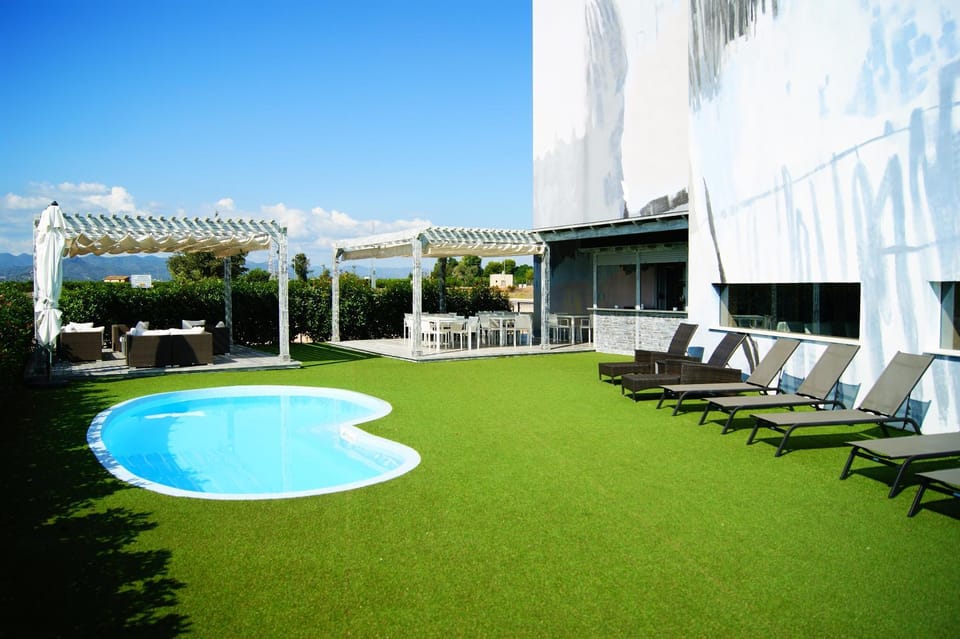 Garden, Swimming pool