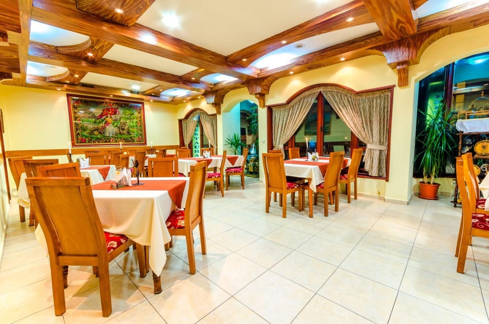 Restaurant/places to eat