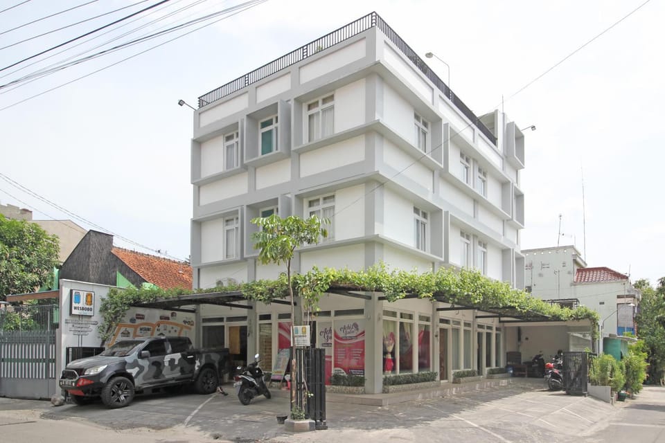 Area and facilities