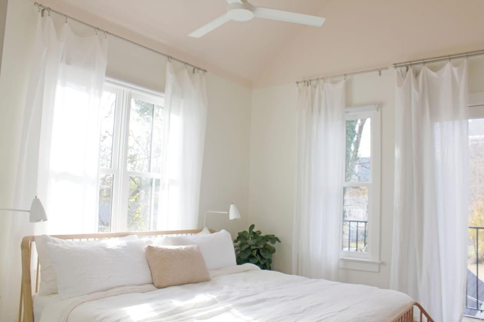 Guest House Raleigh- Adults Only Inn in Raleigh