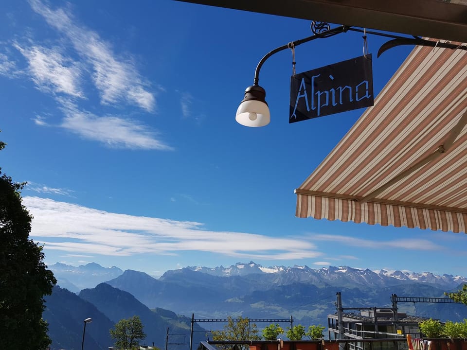 Hotel Restaurant Alpina Hotel in Canton of Lucerne