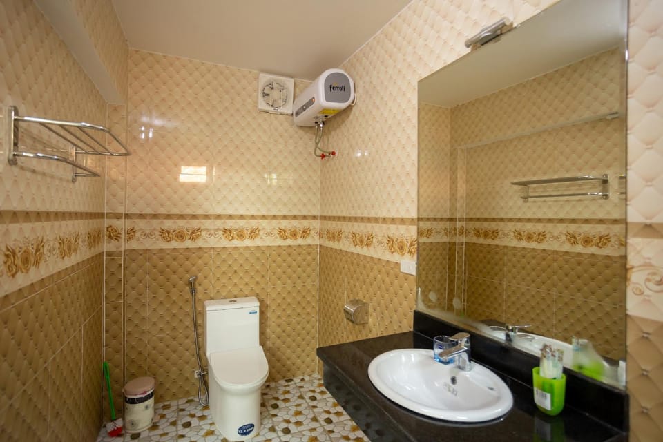 Toilet, Bathroom