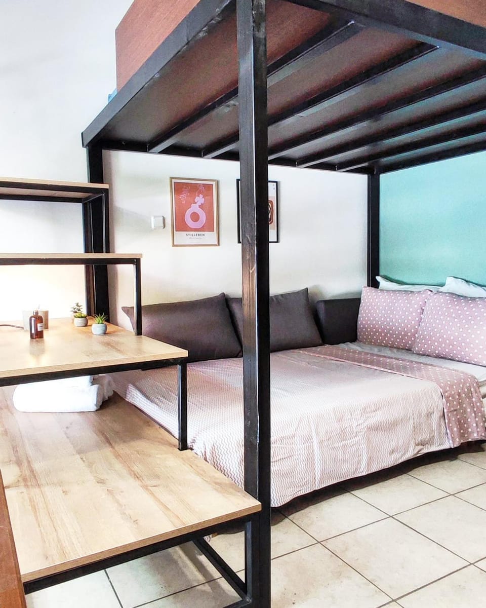 Bed, bunk bed