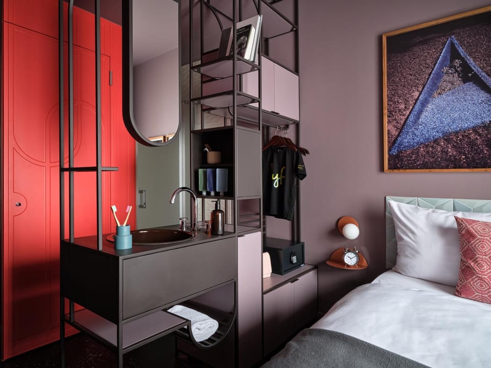 Bed, Photo of the whole room, Bedroom, bunk bed, towels, wardrobe