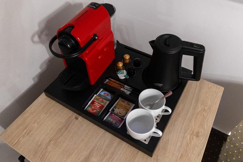Coffee/tea facilities, Decorative detail