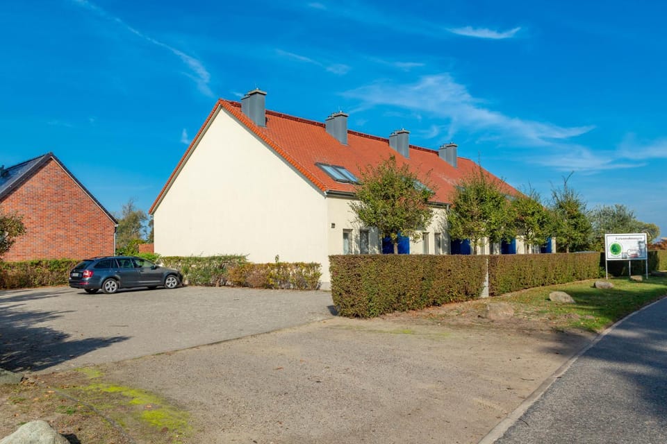 Property building, Parking