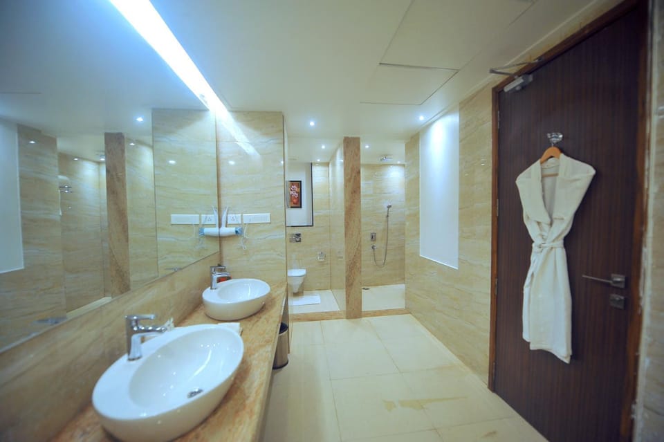 Pipul Padmaja Premium Hotel Hotel in Bhubaneswar