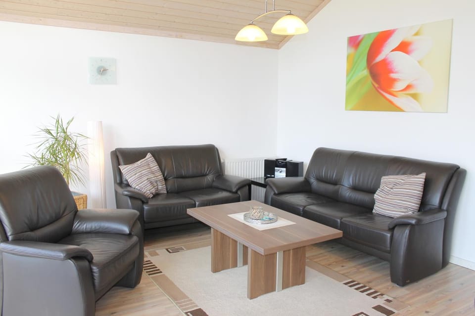 "Ferienhaus II - Hof Westensee" House in Grömitz