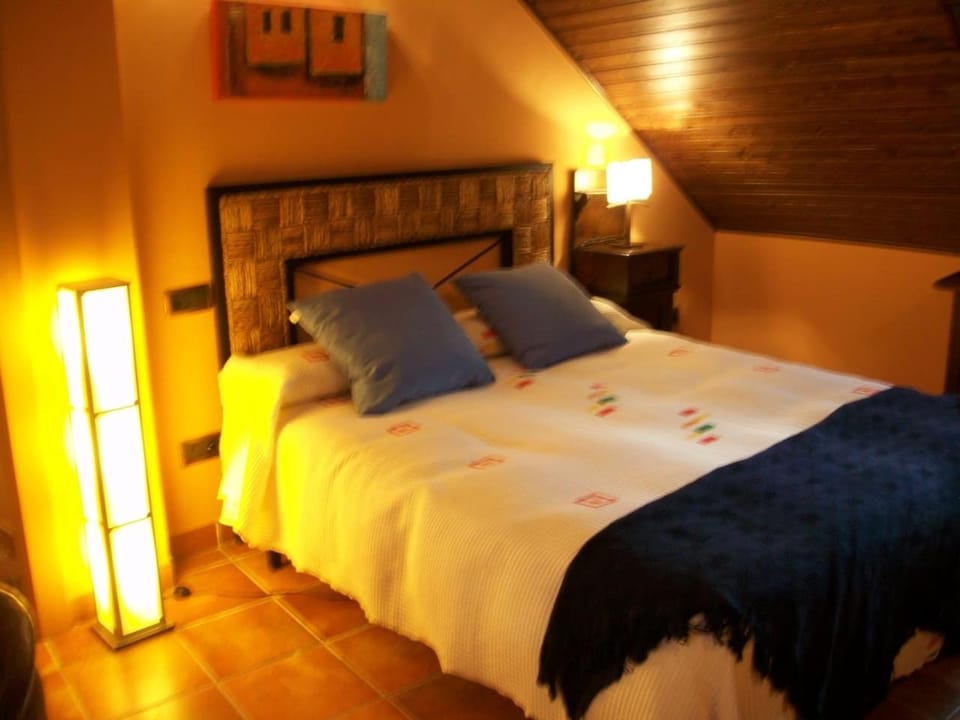 -4-MEJOR QUE EN CASA, parking 5eu al día según disponible, en el centro historico de Ubeda Apartment in Úbeda