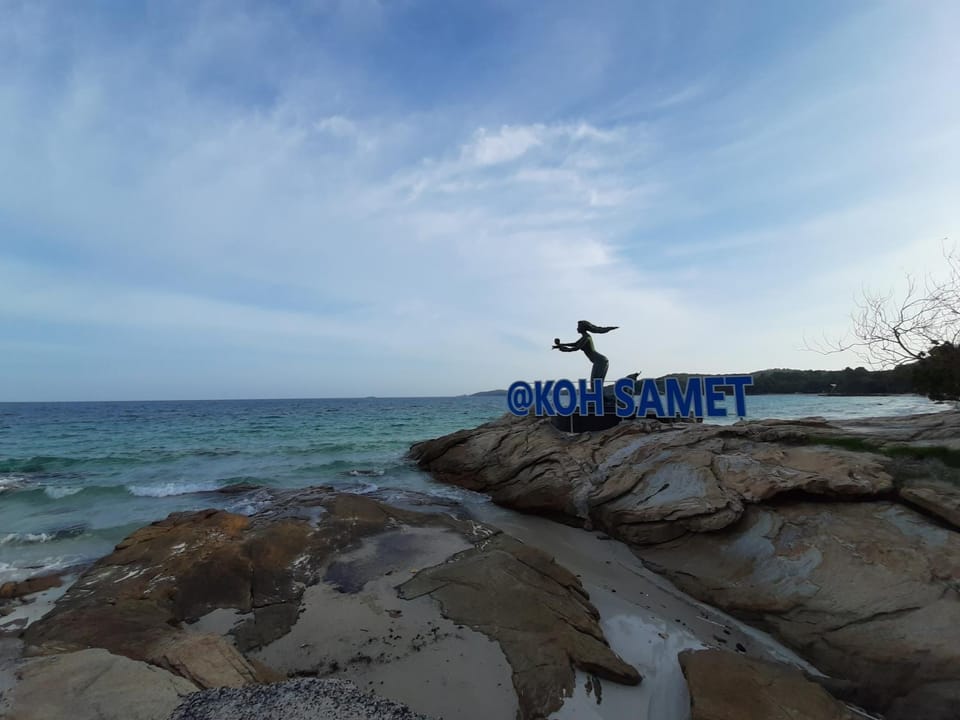 Nearby landmark, Natural landscape, Beach