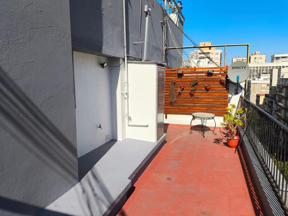 Off site, Balcony/Terrace
