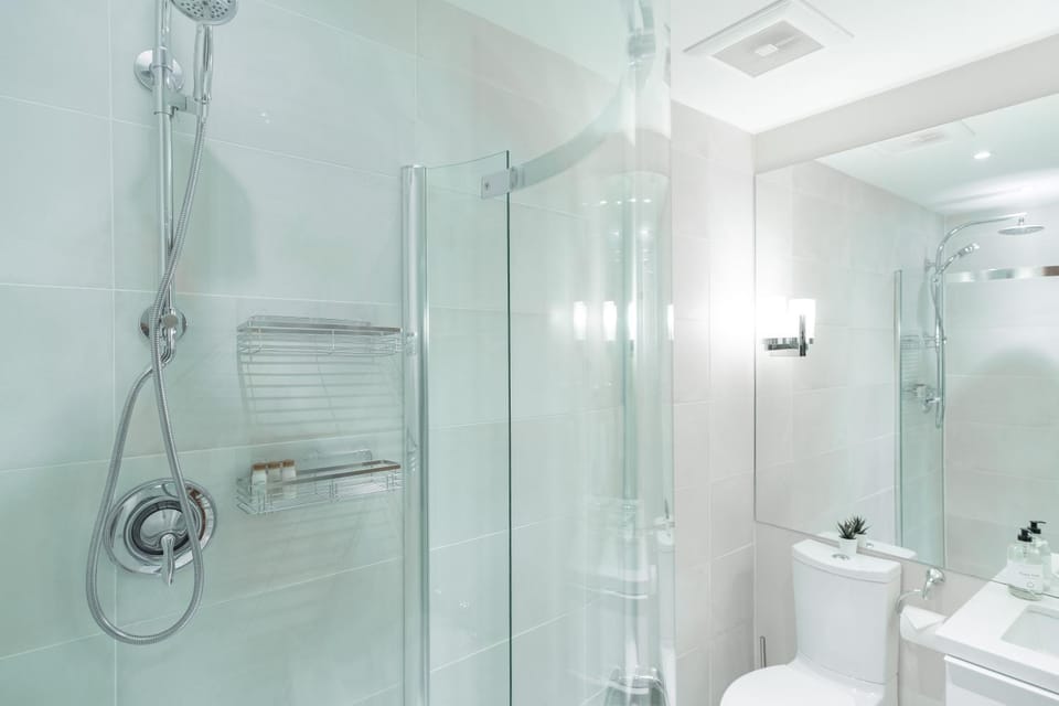 Shower, Toilet, Bathroom