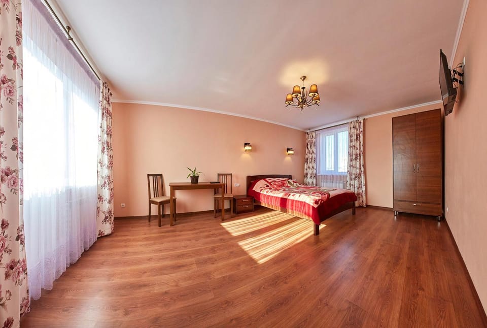 City view, Garden view, Landmark view, Street view, bunk bed