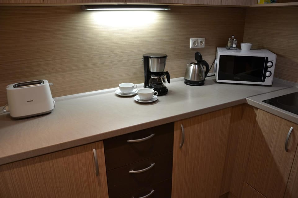 Coffee/tea facilities, Kitchen or kitchenette