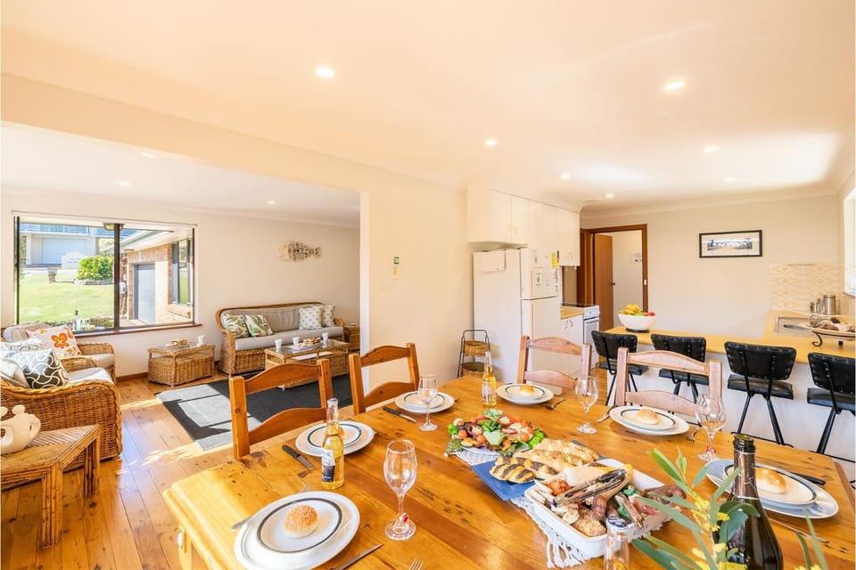 41 Leonard Avenue boat parking aircon House in Shoal Bay
