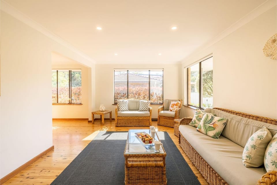 41 Leonard Avenue boat parking aircon House in Shoal Bay