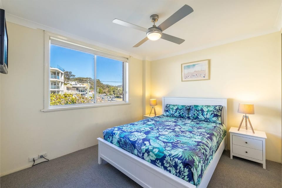 Sunset 3 stunning unit right across from the water House in Nelson Bay