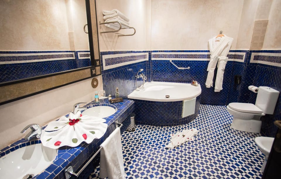 Bathroom, Bath
