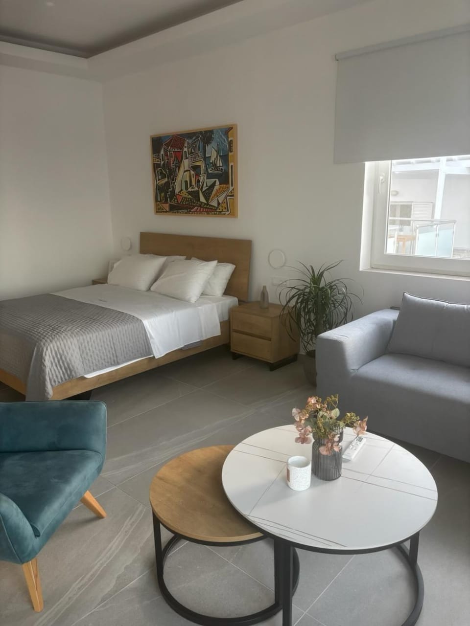 Bed, Photo of the whole room