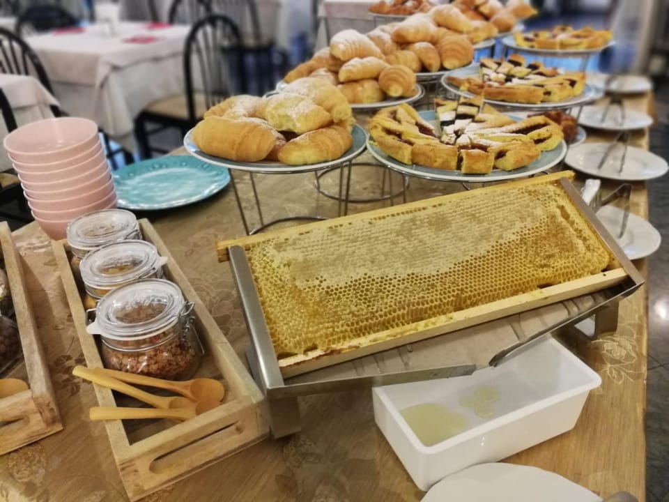 Food and drinks, Breakfast