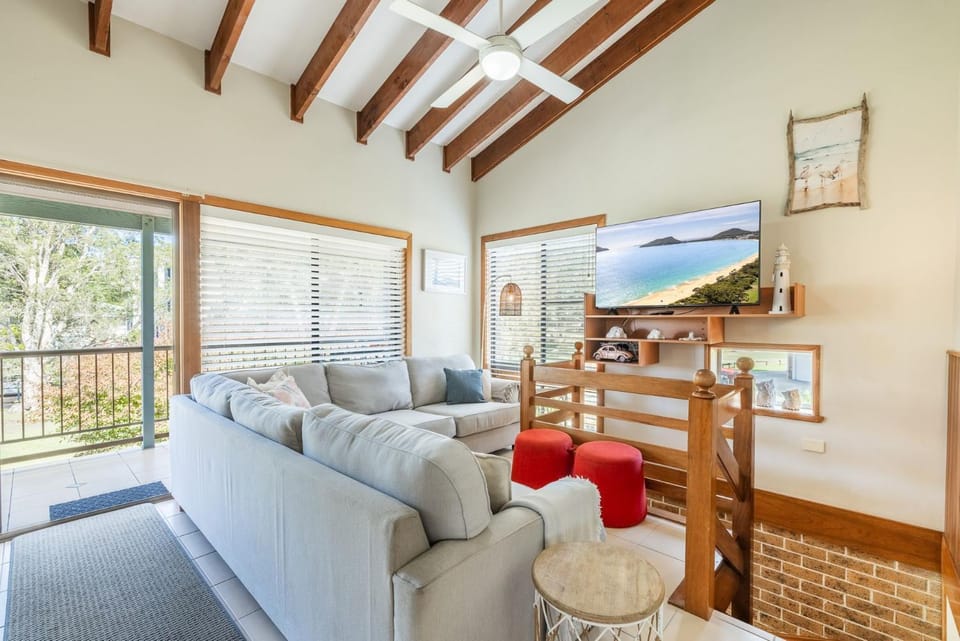 Plattens 2 great duplex so close to the water Apartment in Nelson Bay