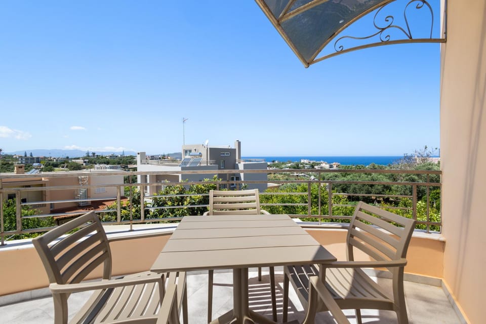 Rias Sea View Apartment Apartment in Crete