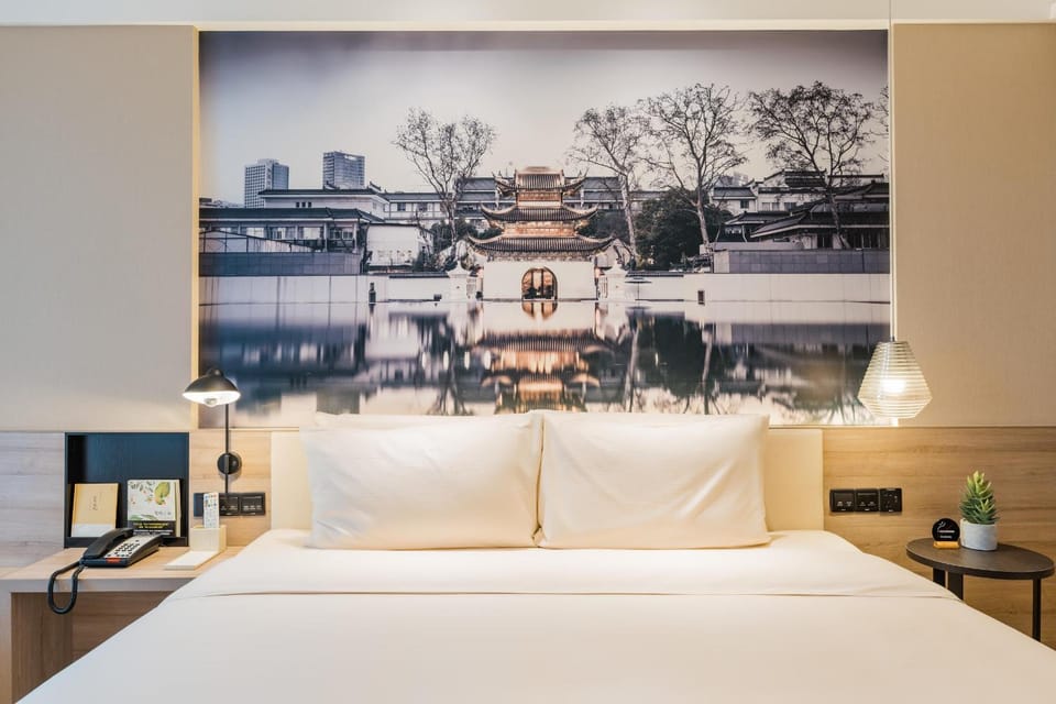 Atour Hotel (Nanjing Xingang Development Area) Hotel in Nanjing