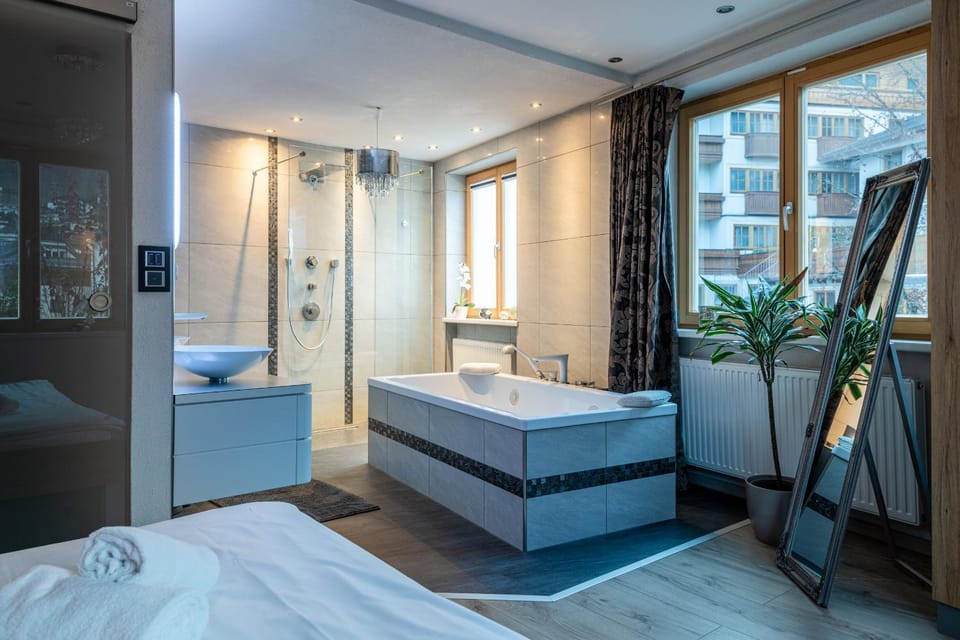 Bathroom, Bedroom