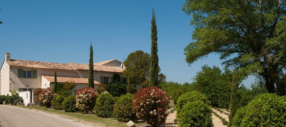 Property building, Street view