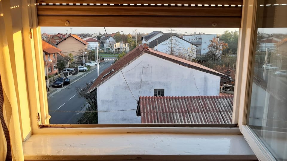 Bed, Neighbourhood, Bedroom, City view, City view, Street view, Street view