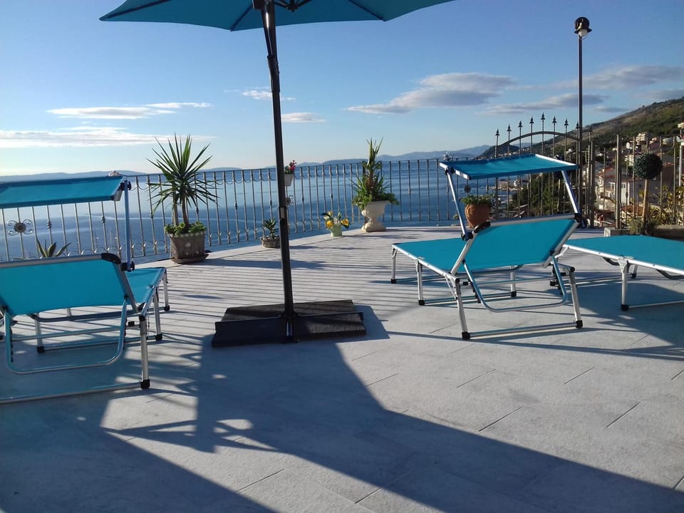 Villa Blue View Apartment in Split-Dalmatia County