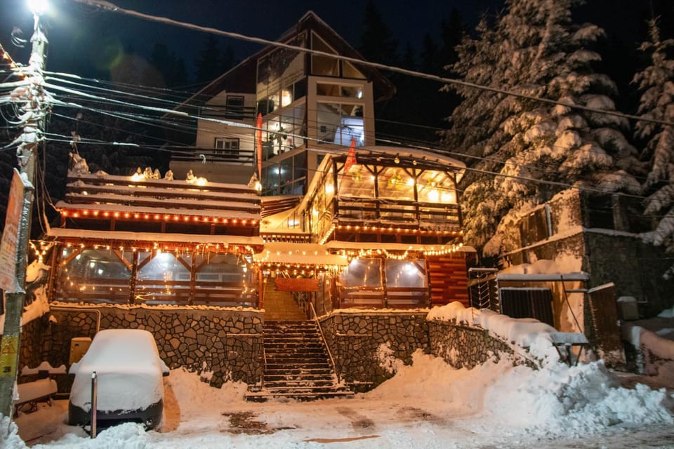 Villa Select Resort in Prahova, Romania