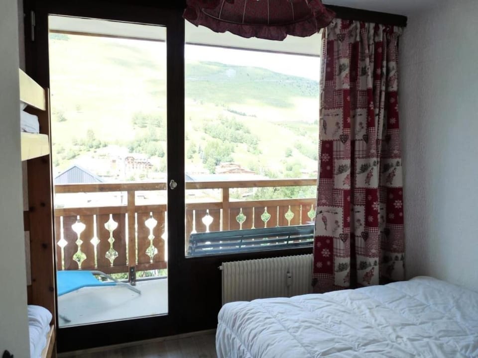 Bed, Bedroom, furniture