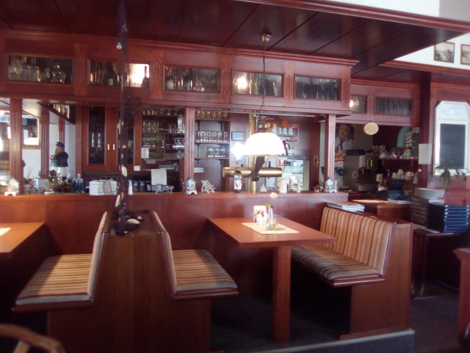 Lounge or bar