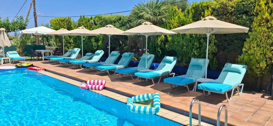 Kalithea Apartments - Heated Pool seasonal - Pool Towels - Pool Sun Lounger Matresses Apartment in Crete Region