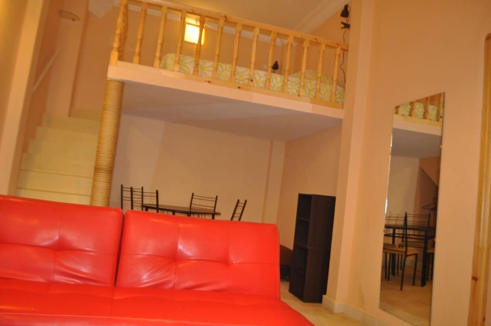Communal lounge/ TV room, Seating area, Bedroom