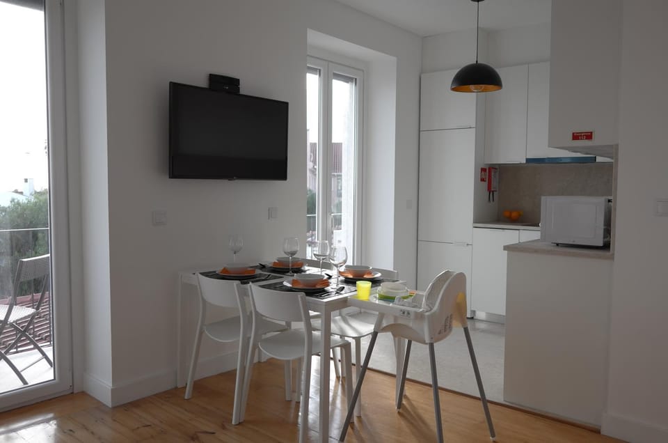 Ocean View double Suite Apartment in Lisbon District