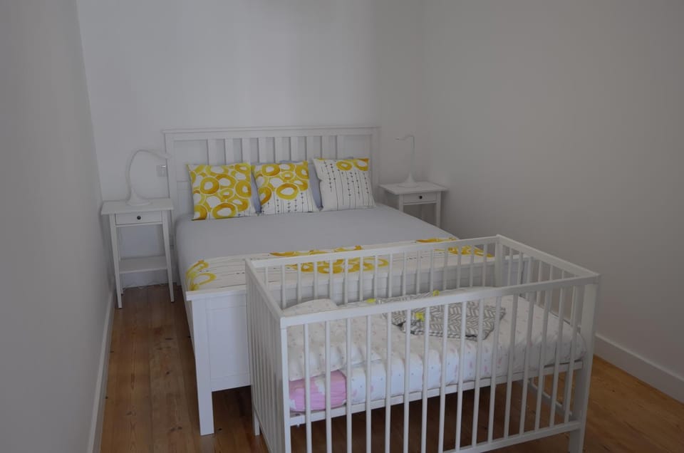 cot