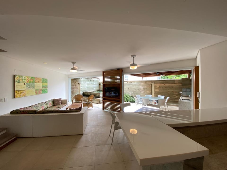 Casa na Praia MARAVILHOSA de JUQUEHY House in São Sebastião