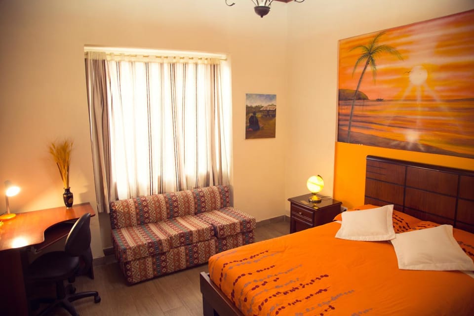Bed, Photo of the whole room, Seating area, Bedroom